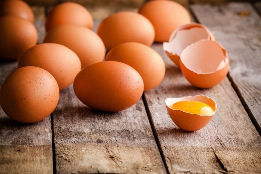 К чему снятся яйца - Сонник много яиц