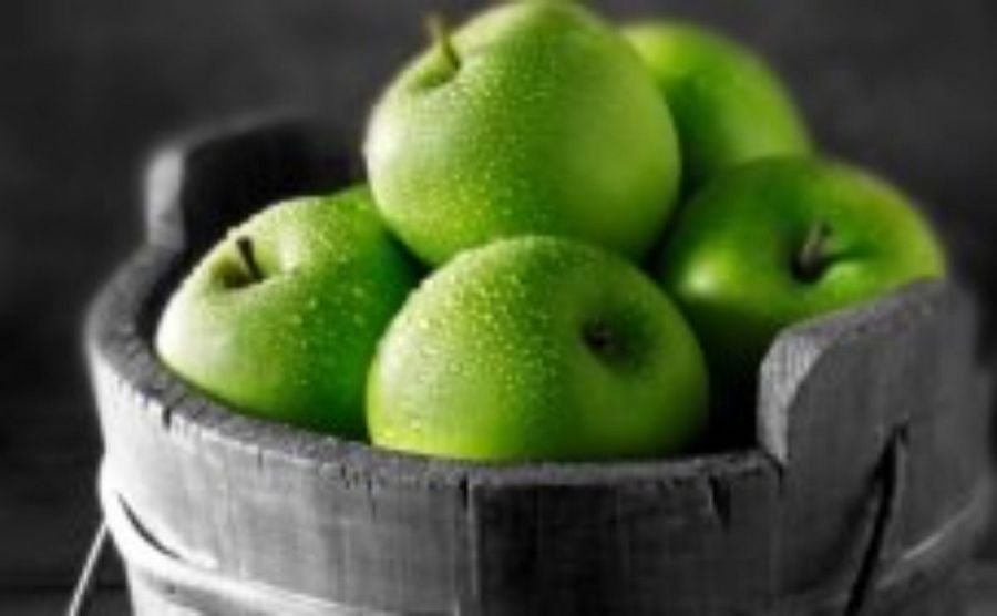 К чему снятся зеленые яблоки - Видеть во сне зеленые яблоки