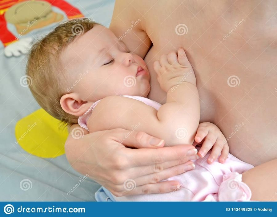 Младенец к чему снится во сне? Сонник младенец на руках у женщины