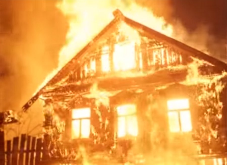 Сонник - к чему снится пожар: Приснился горящий дом
