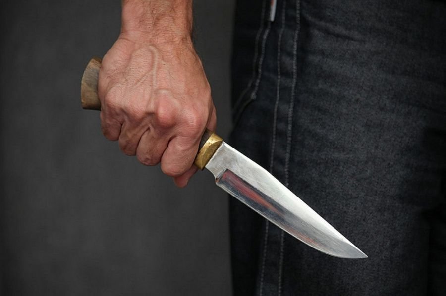 Сонник Нападения с ножом - Приснился нож