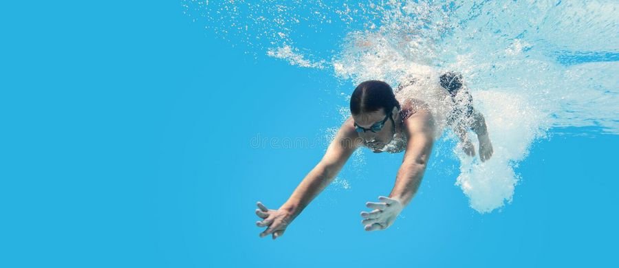Сонник Плавающие в воде: Во сне плавать в чистой воде женщине