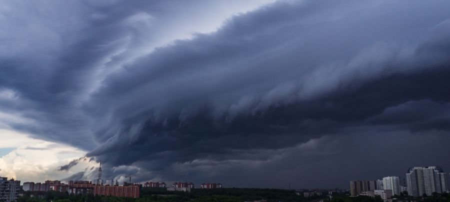 Туча к чему снится во сне. Сонник тучи